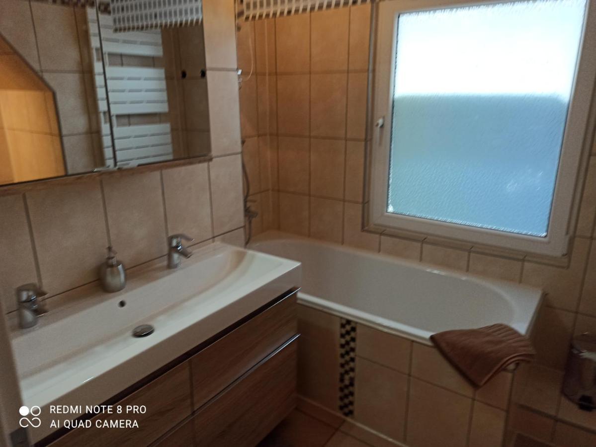 Ferienwohnung "An Der Geest 2" บุกซ์เทอฮูเดอ ภายนอก รูปภาพ
